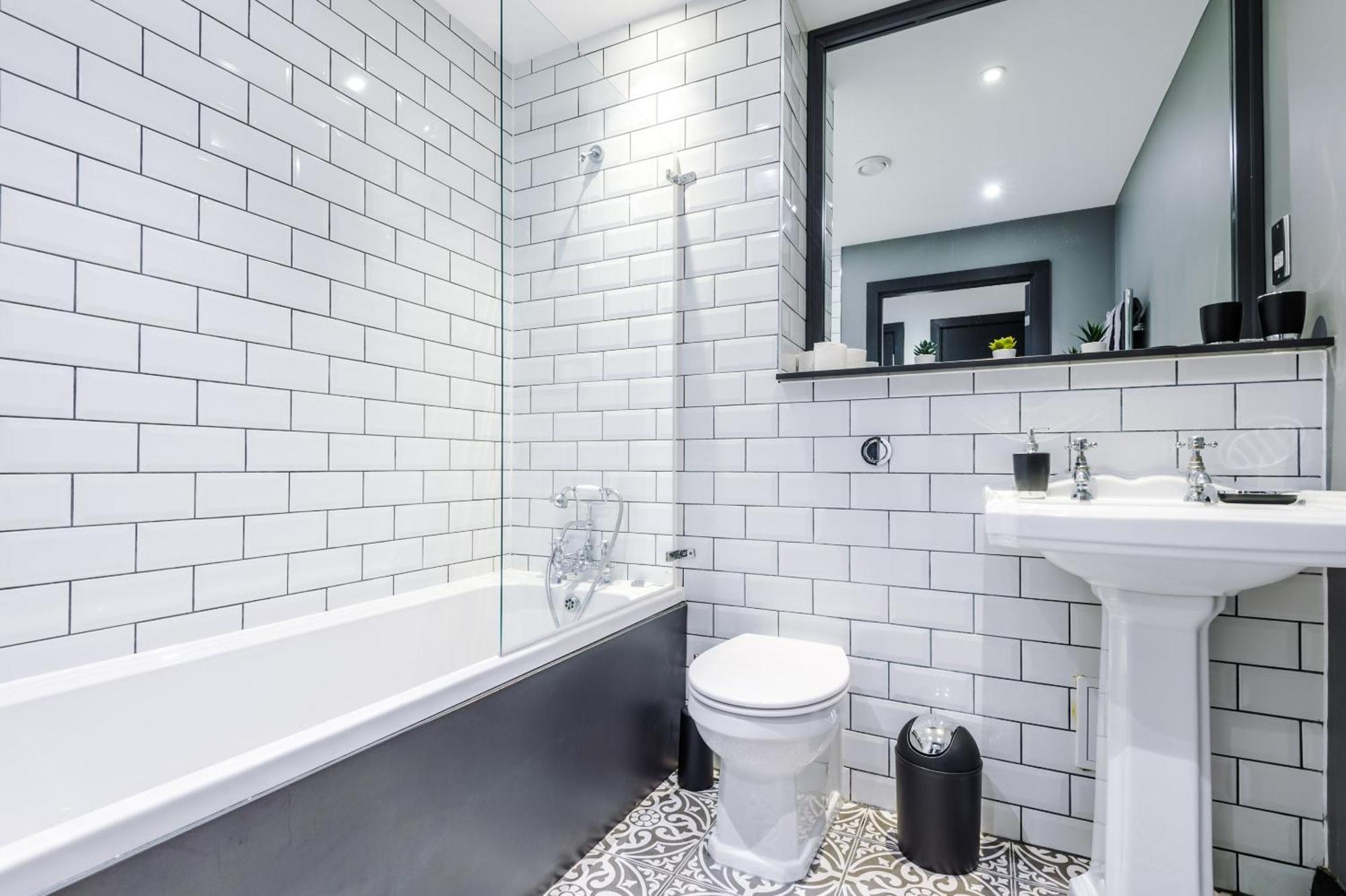 2 King Size Beds In Manhattan Styled Oversize Apartment Leeds  Zewnętrze zdjęcie